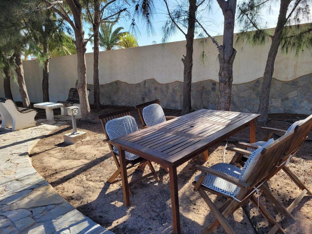 Fuerte Action Guest House Costa Calma Bagian luar foto