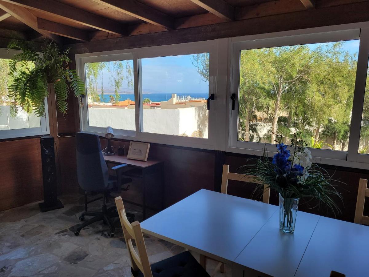 Fuerte Action Guest House Costa Calma Bagian luar foto