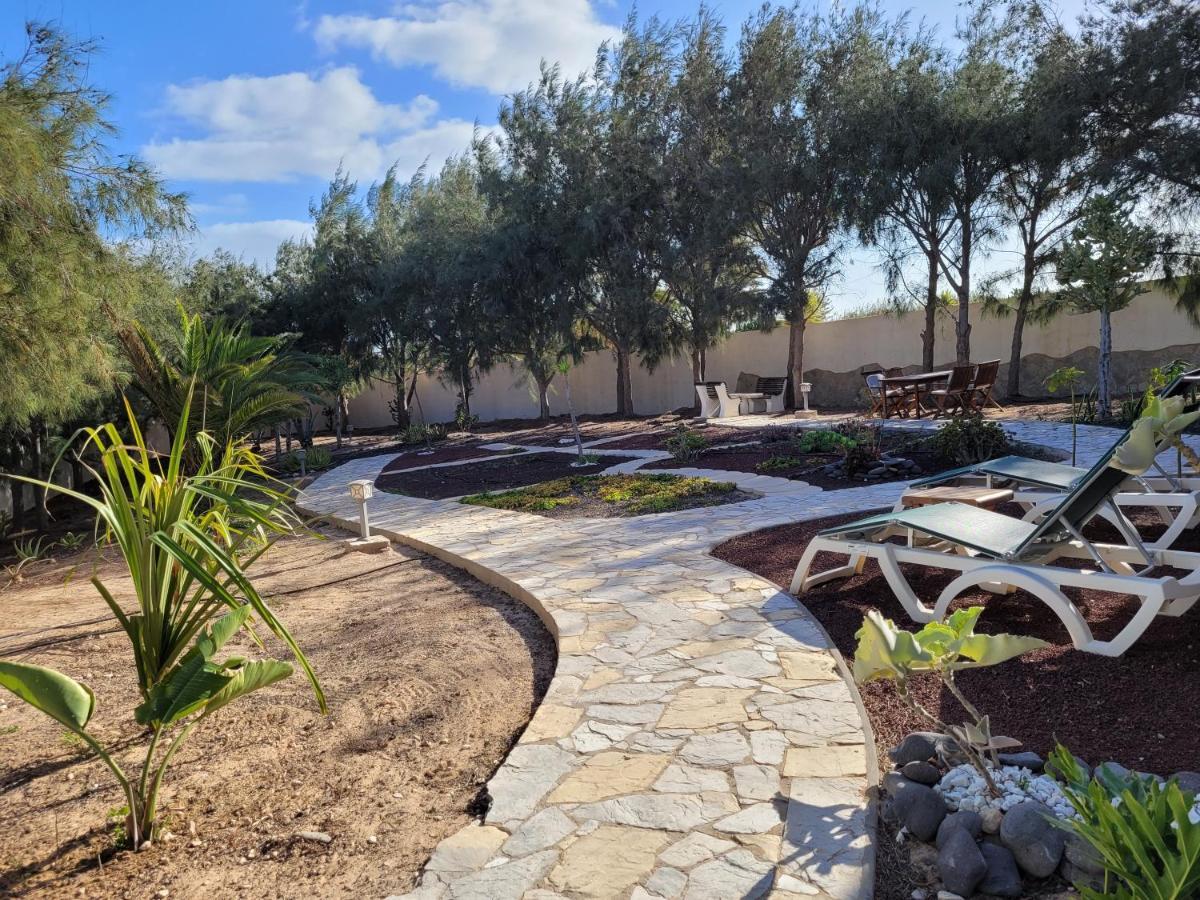 Fuerte Action Guest House Costa Calma Bagian luar foto